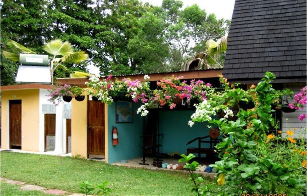 Secret Cabins At Firefly Beach Cottage Negril