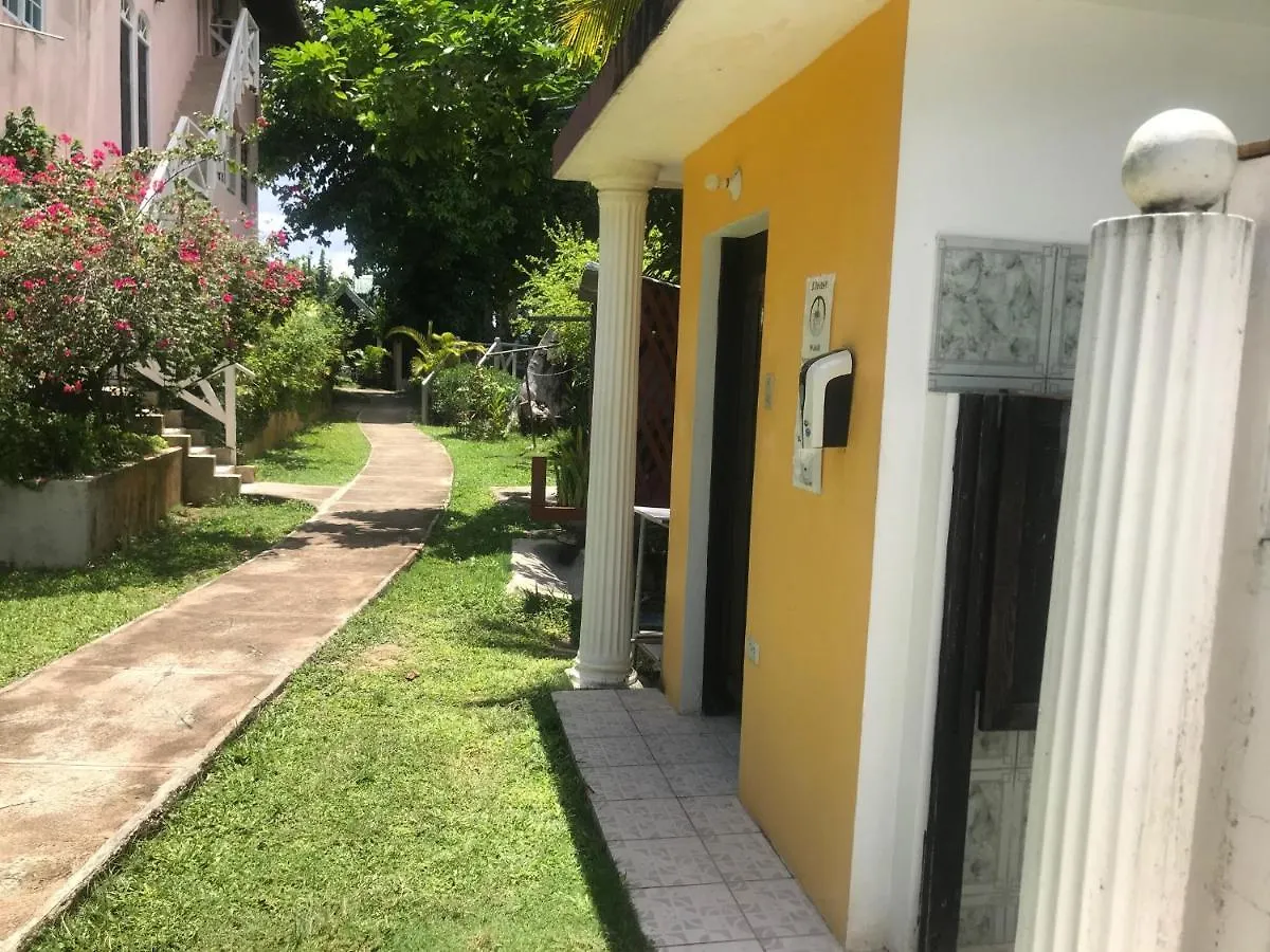 Hotel Secret Cabins At Firefly Beach Cottage Negril Jamaica
