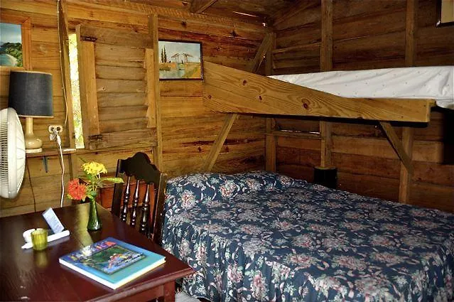 Hotel Secret Cabins At Firefly Beach Cottage Negril